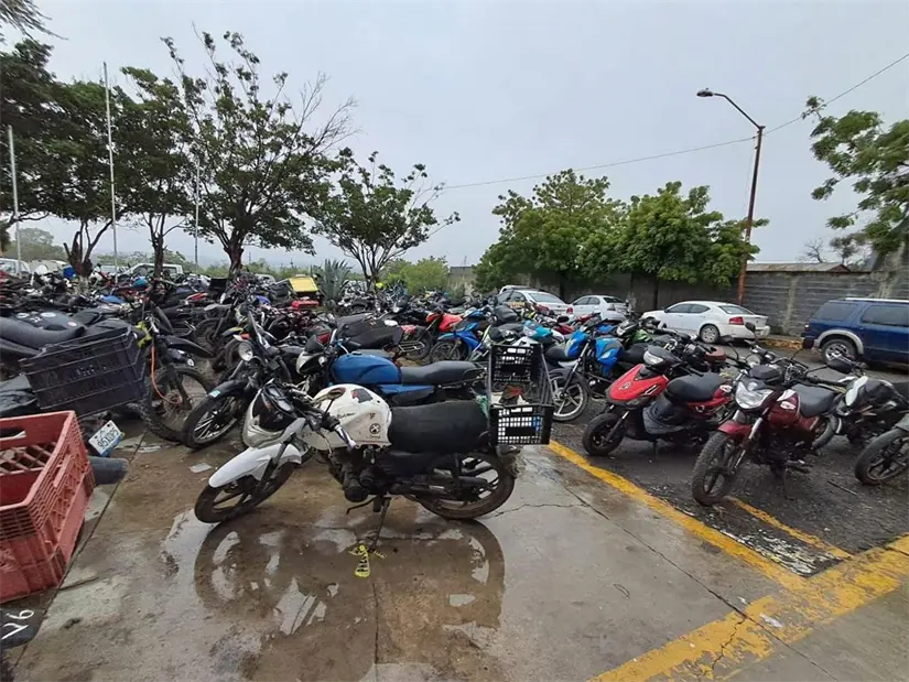 Cerca de 100 motocicletas han sido aseguradas tan solo en esta ciudad. FOTO / Tránsito Municipal