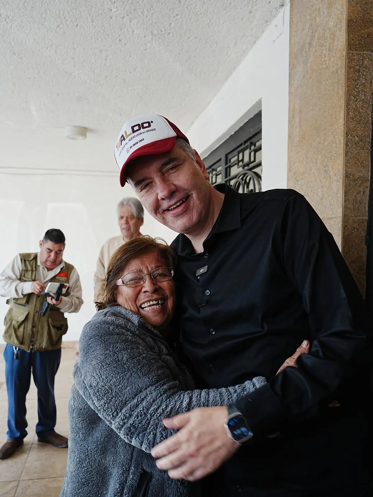 Senador Waldo Fernández encabezó una posada en el municipio de Cadereyta. Foto: Cortesía.