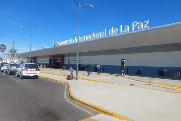 La Paz rompe r&eacute;cord en pasajeros v&iacute;a a&eacute;rea durante 2025