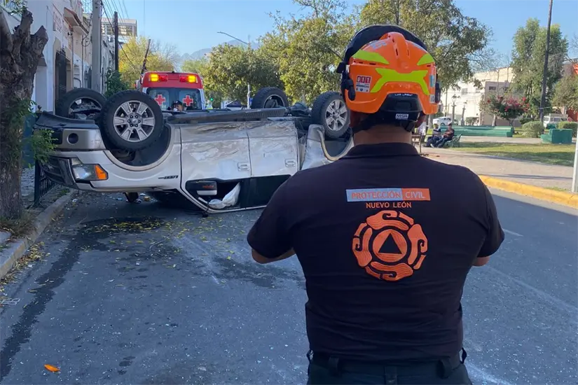 imagen recuadro Accidente vial tipo volcadura. Foto: PCNL