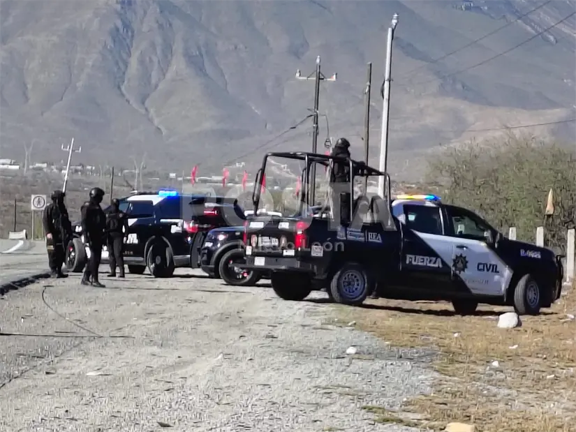 Personal de la Fiscalía y policías mantienen vigilancia en el kilómetro 41 Foto: POSTA